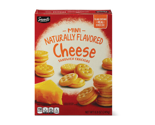 Mini Cheese or Peanut Butter Sandwich Crackers - Savoritz | ALDI US